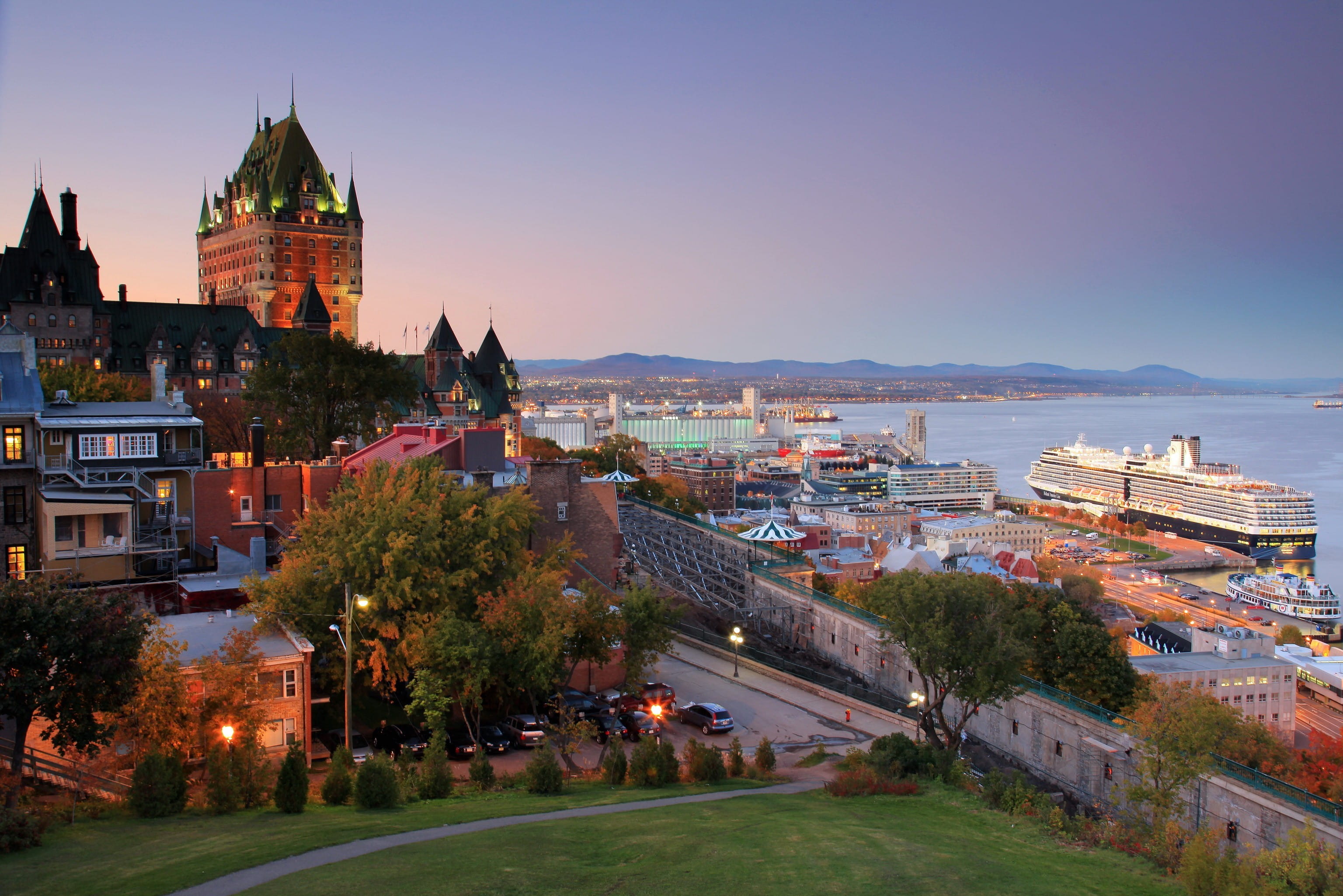 Cheap Flights To Canada